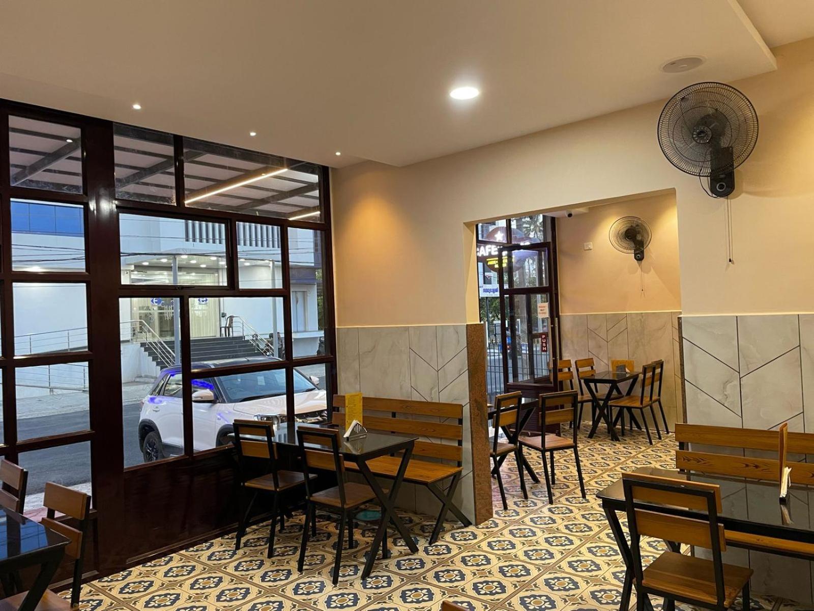 Hotel Deepakam Inn Палакад Екстериор снимка